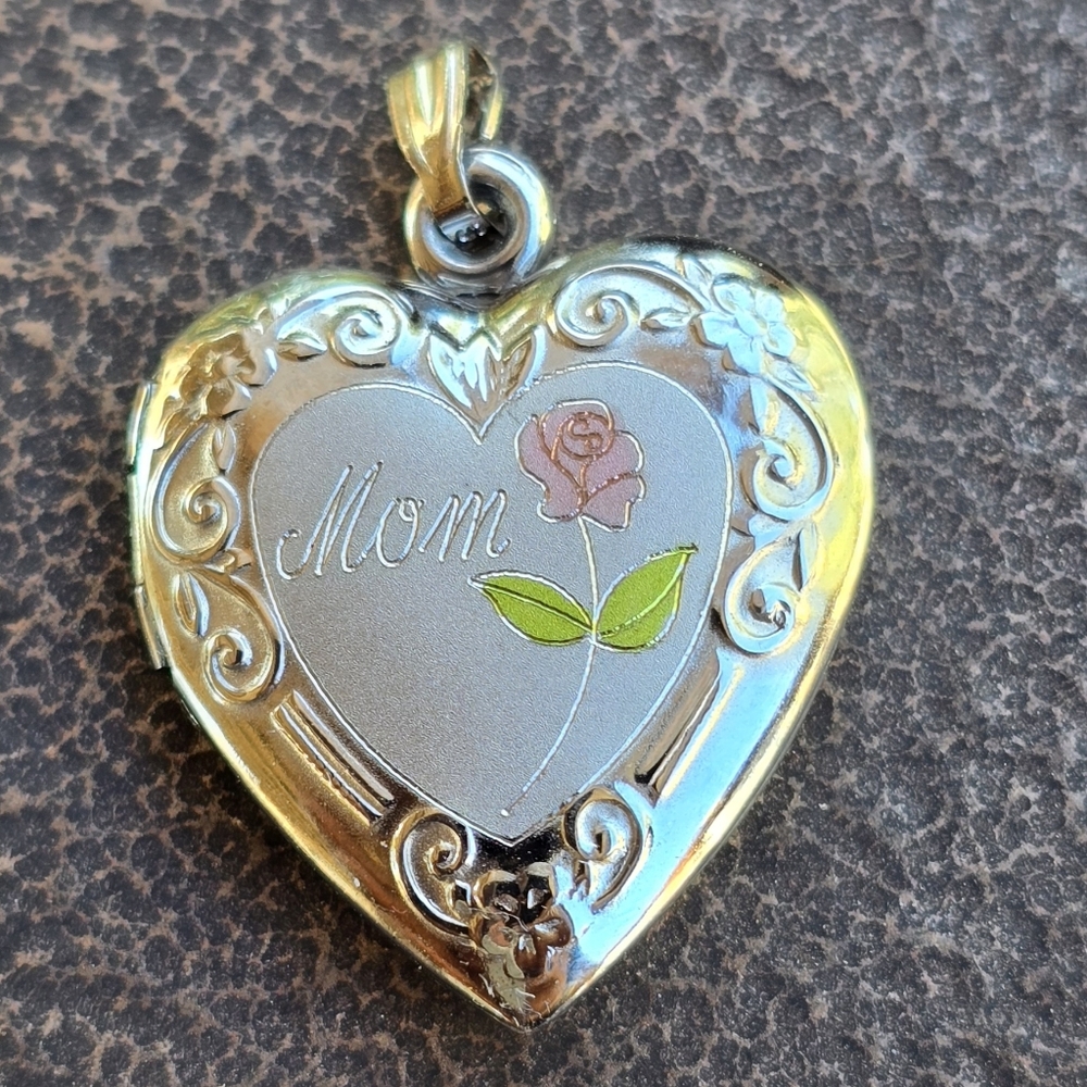 Solid Sterling Silver 925 Heart Mom Engraved Lock… - image 1